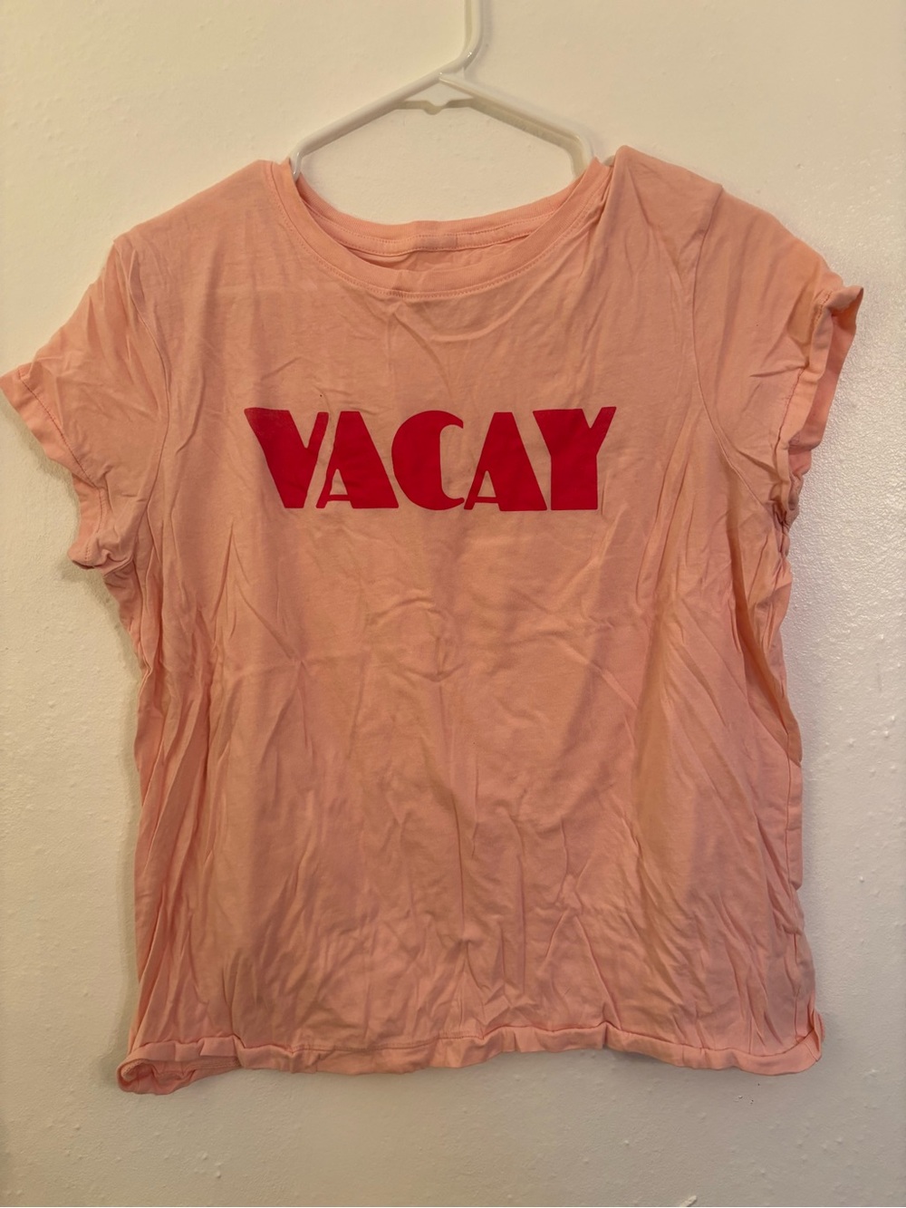 VACAY Graphic Tee - universal thread